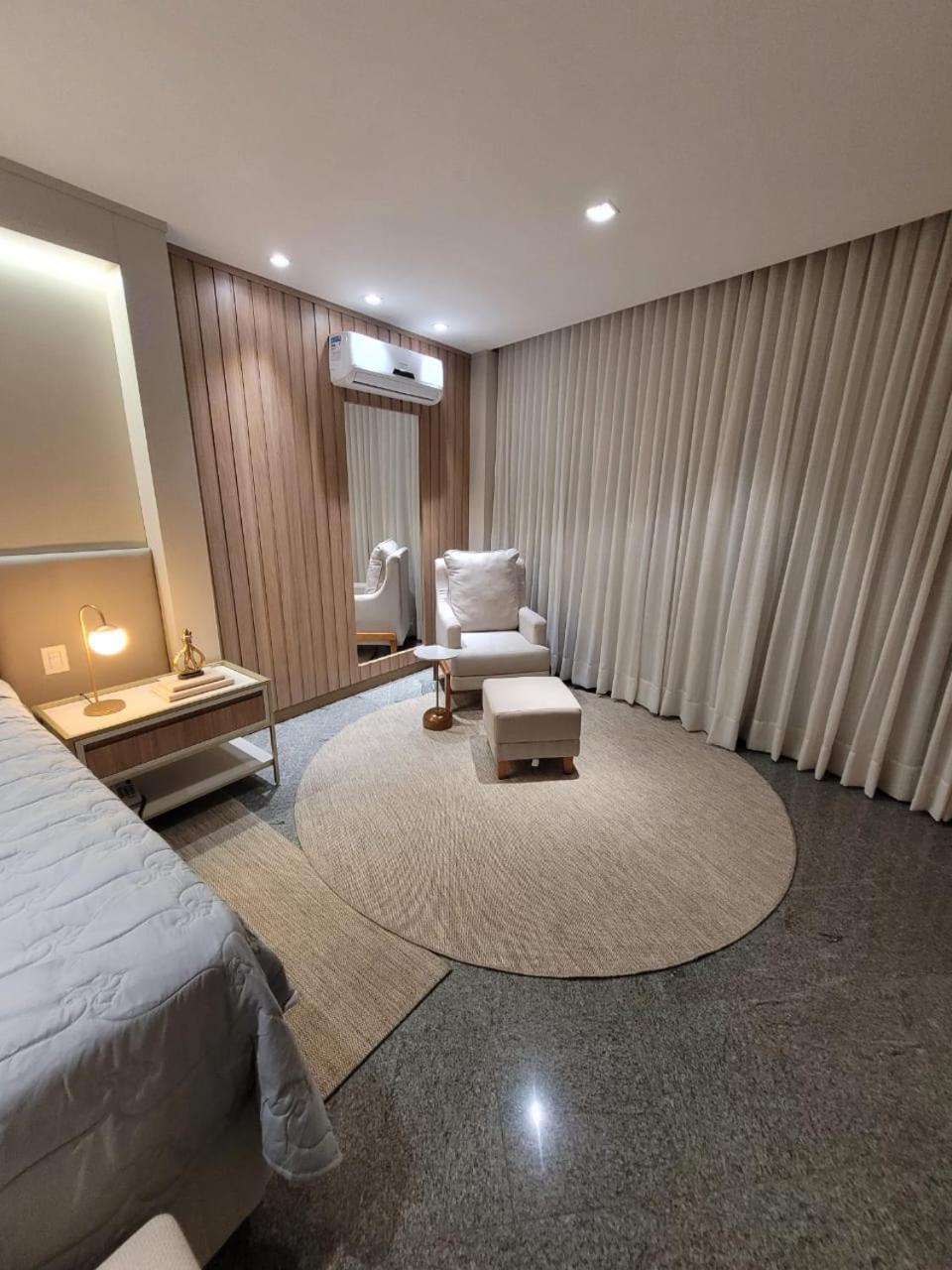 Lindóya Hotel Catalão Kültér fotó