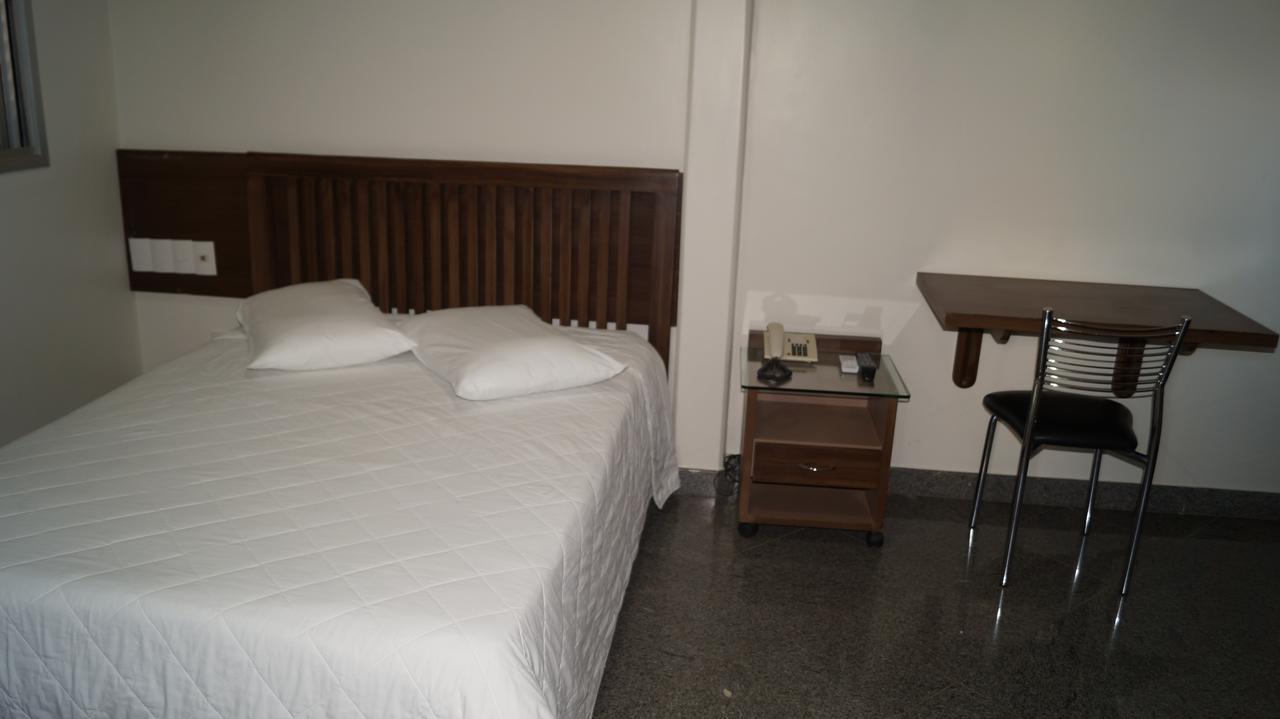 Lindóya Hotel Catalão Kültér fotó