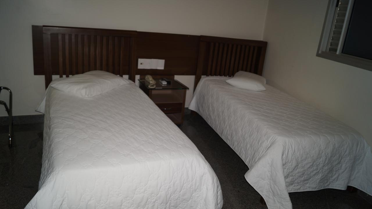 Lindóya Hotel Catalão Kültér fotó