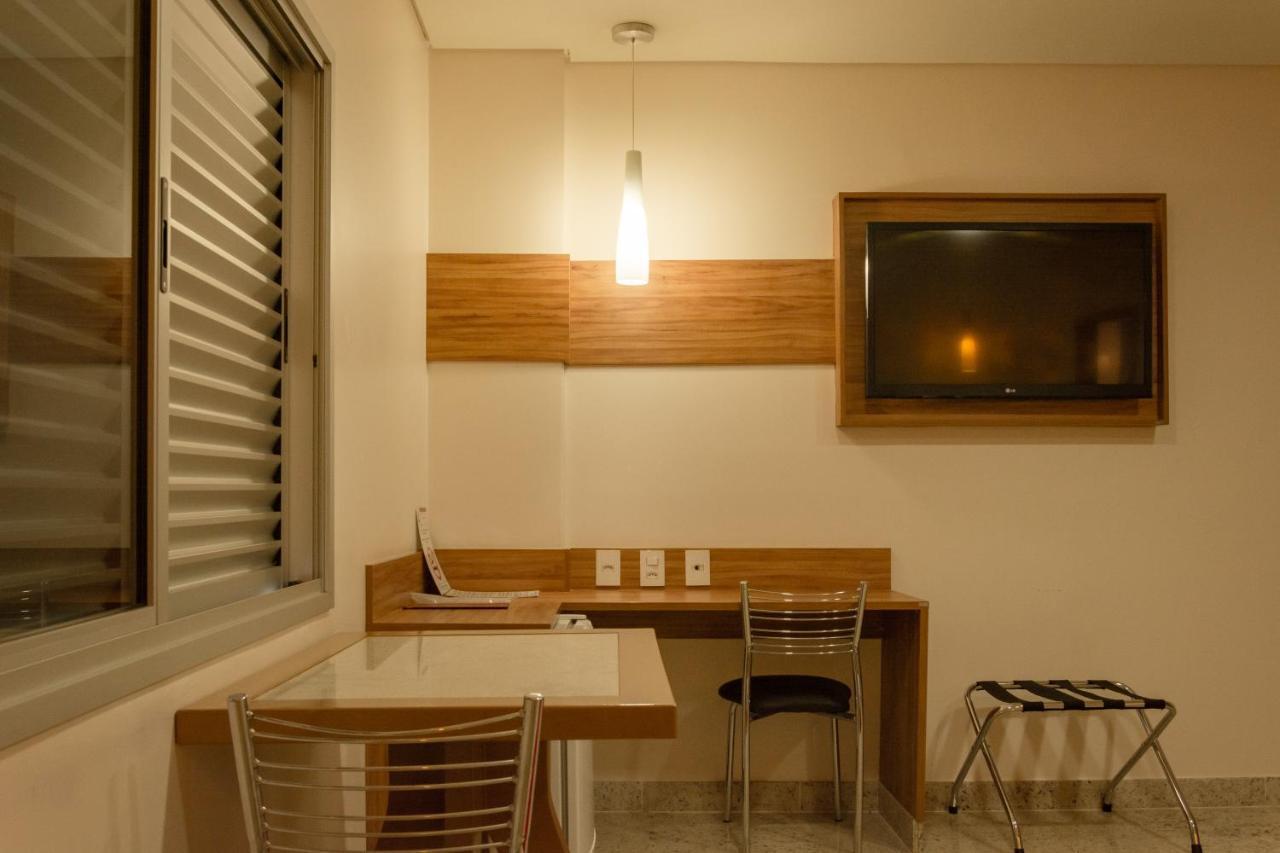 Lindóya Hotel Catalão Kültér fotó