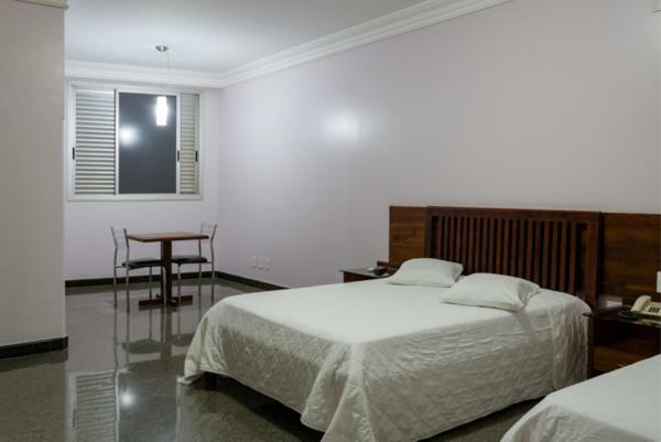 Lindóya Hotel Catalão Kültér fotó